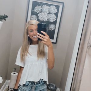 Meet your Posher, Avery